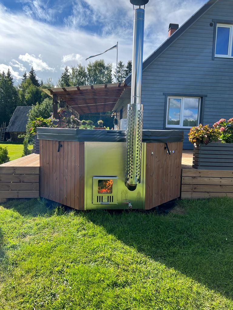 Kümblustünn "MulliXKing" integreeritud ahjuga