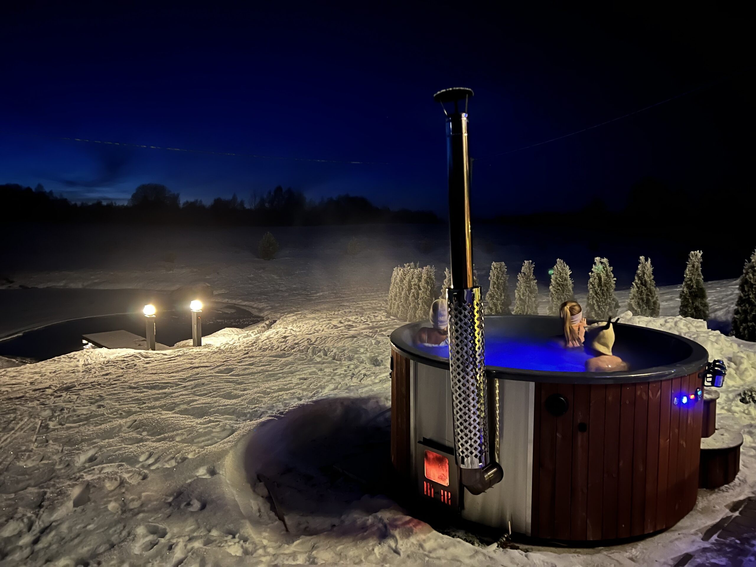 Kümblustünn DeLux 220 Integreeritud Ahjuga